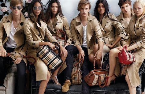 burberry design team|Burberry fashion designer.